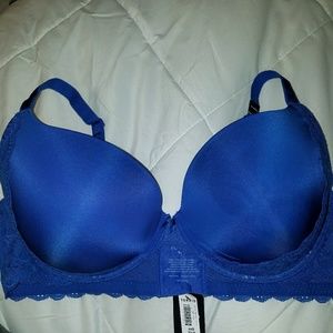 NWT Torrid bright blue plunge 46D
